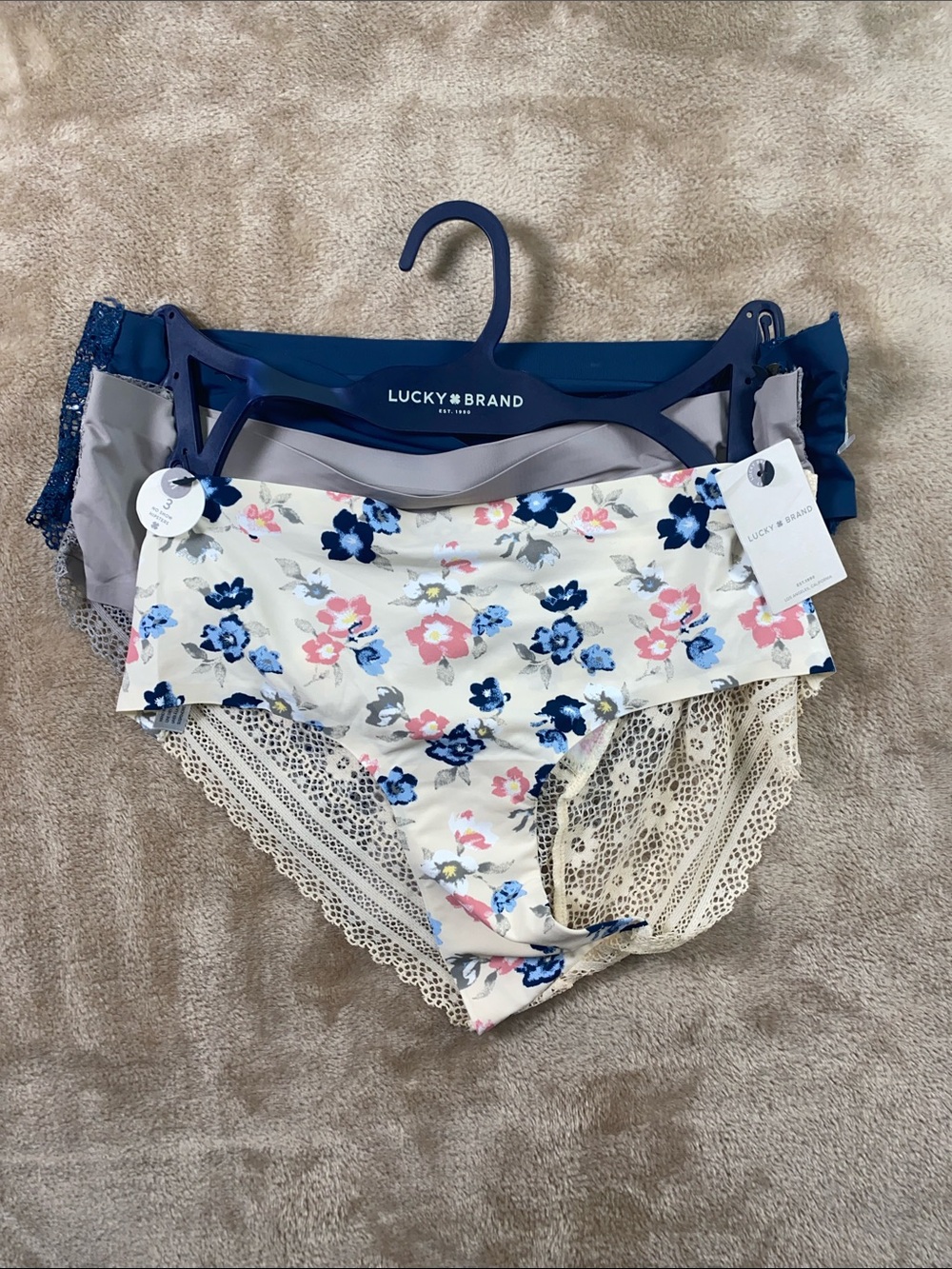 NWT Lucky Brand Women’s Panty set size m